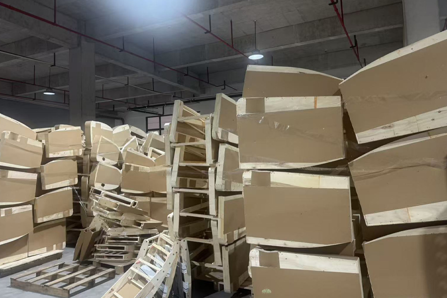 Almacenamiento de marcos de madera