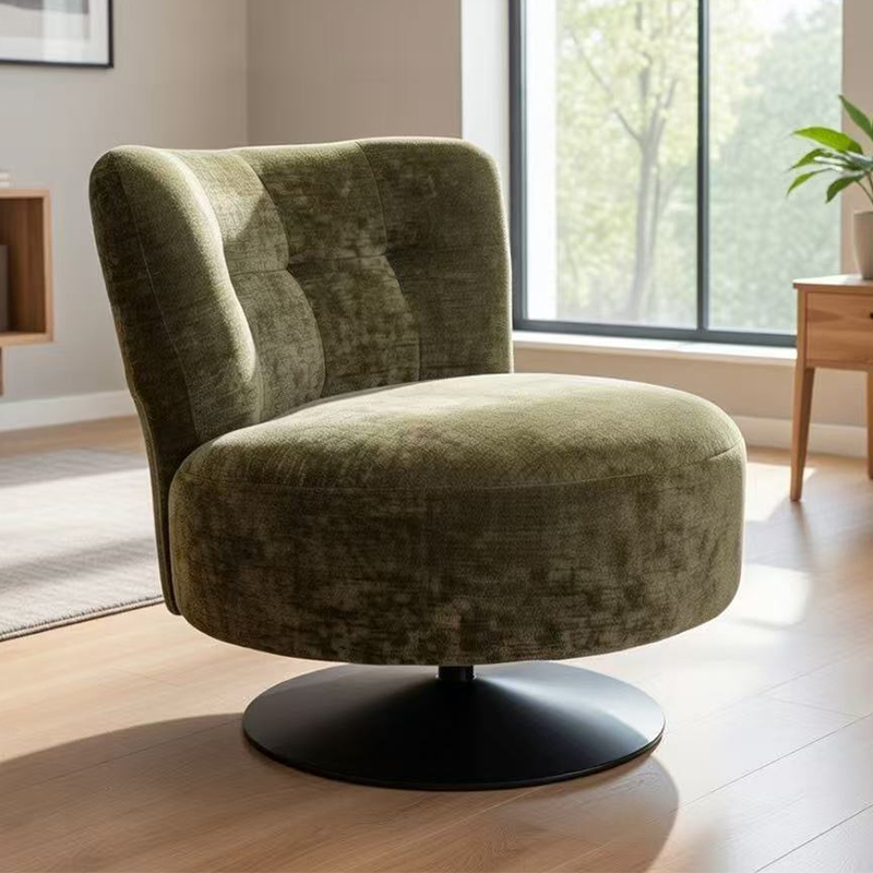 Silla decorativa giratoria de 360° tapizada en terciopelo